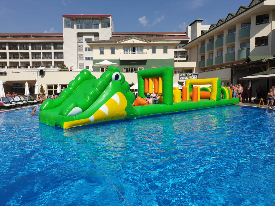 Sport & Freizeit Side Breeze Hotel