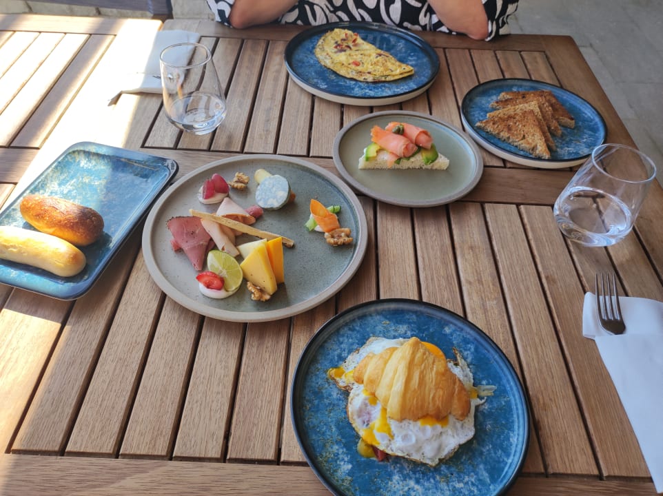 Gastro Anda Barut Collection