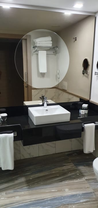 Zimmer Royal Wings Hotel