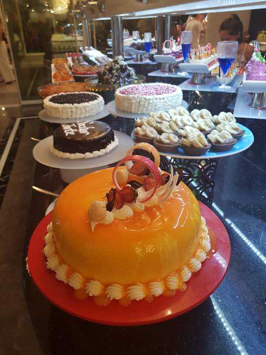 Gastro Side Royal Palace Hotel & Spa