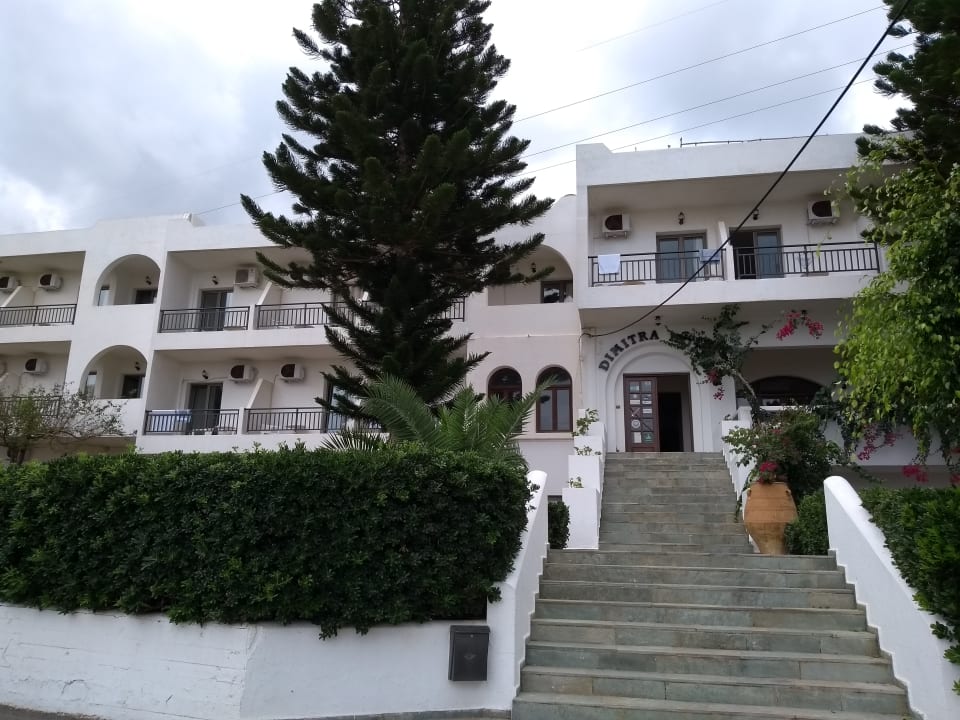 Außenansicht Hotel Dimitra