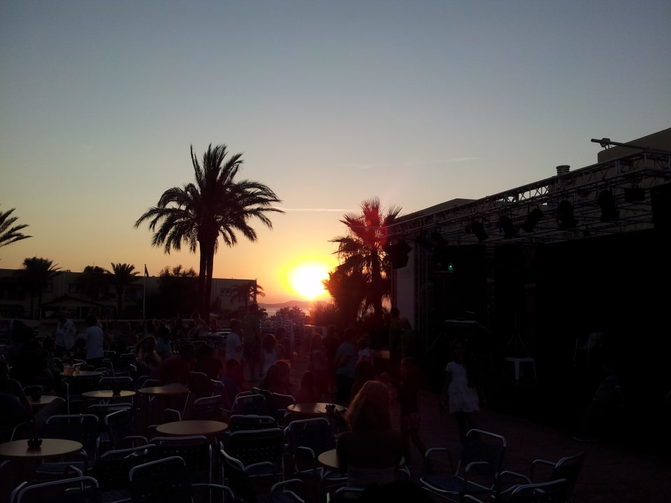 Zachód słońca TUI BLUE Aura