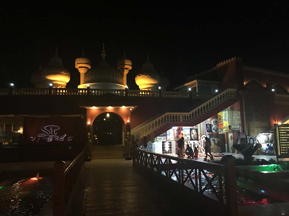 Außenansicht Pickalbatros Alf Leila Wa Leila Resort - Neverland Hurghada