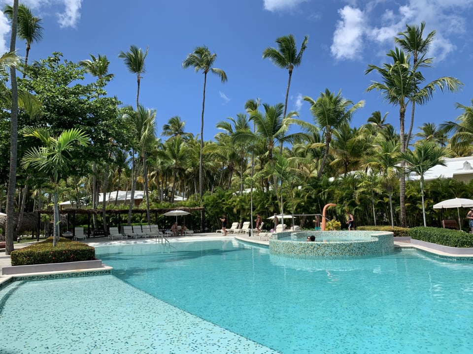 Pool Grand Palladium Select Bávaro Resort & Spa