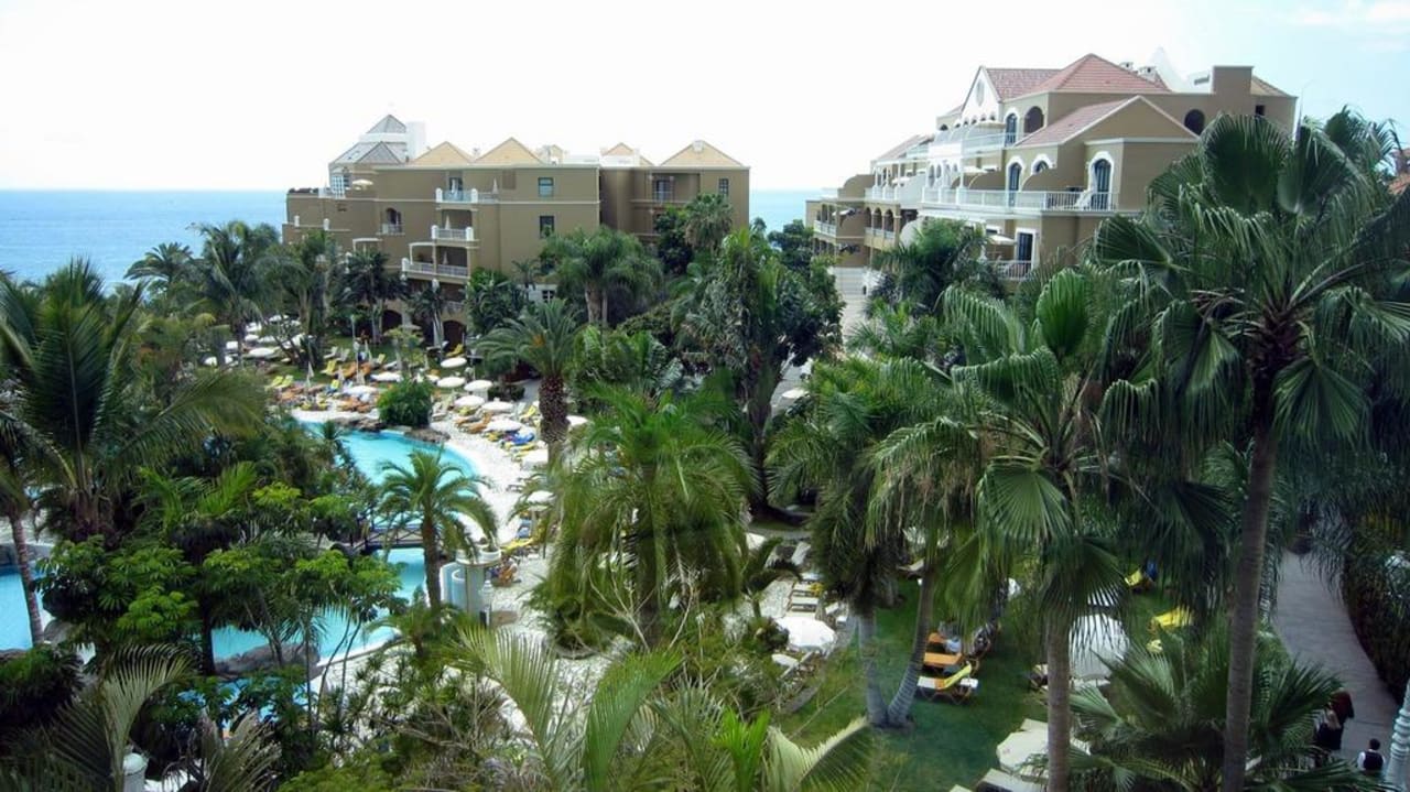 Masca and Ucanca buildings Adrián Hoteles Jardines de Nivaria