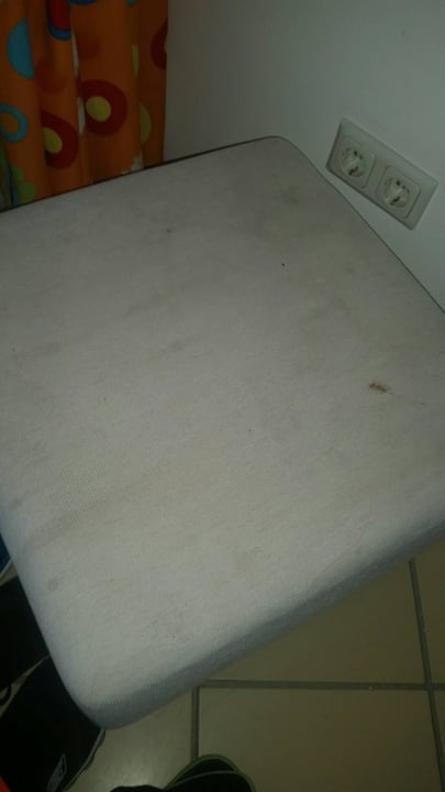 Hocker im Zimmer Siva Sharm