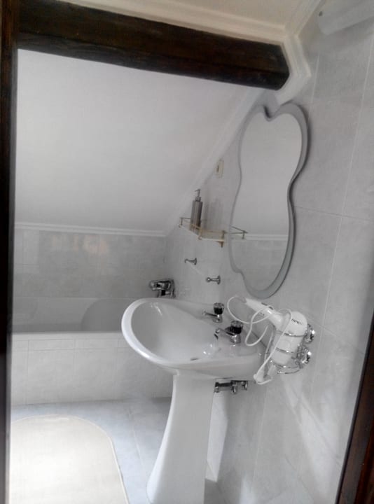 Zimmer 57 Casa Centenária