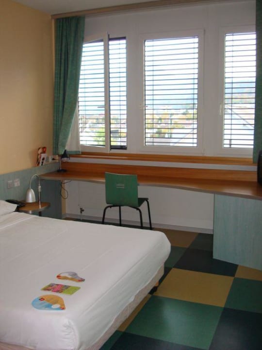 Zimmer in voller Grösse ibis Hotel Luzern Kriens