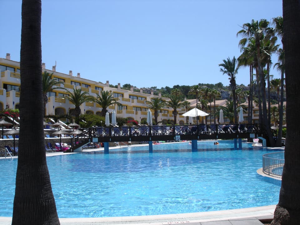 Poolblick Royal Son Bou Family Club