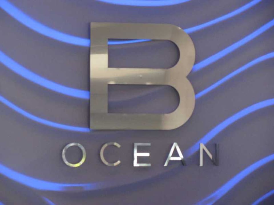 Lobby B Ocean Sonesta Fort Lauderdale