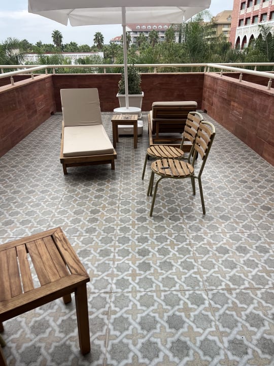 Zimmer Royal Taj Mahal Hotel