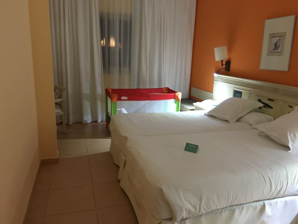 Zimmer Iberostar Waves Gaviotas Park