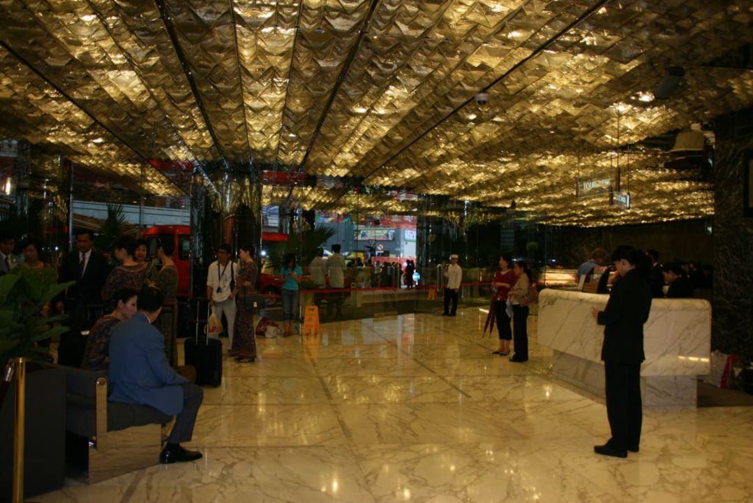 Hotel-Lobby The Kowloon Hotel