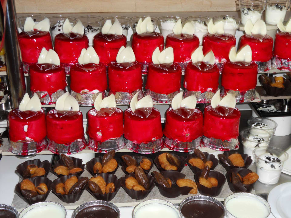 Pures Hüftgold Horus Paradise Luxury Resort & Club