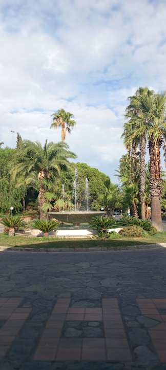 Außenansicht Hotel Pine Bay Holiday Resort