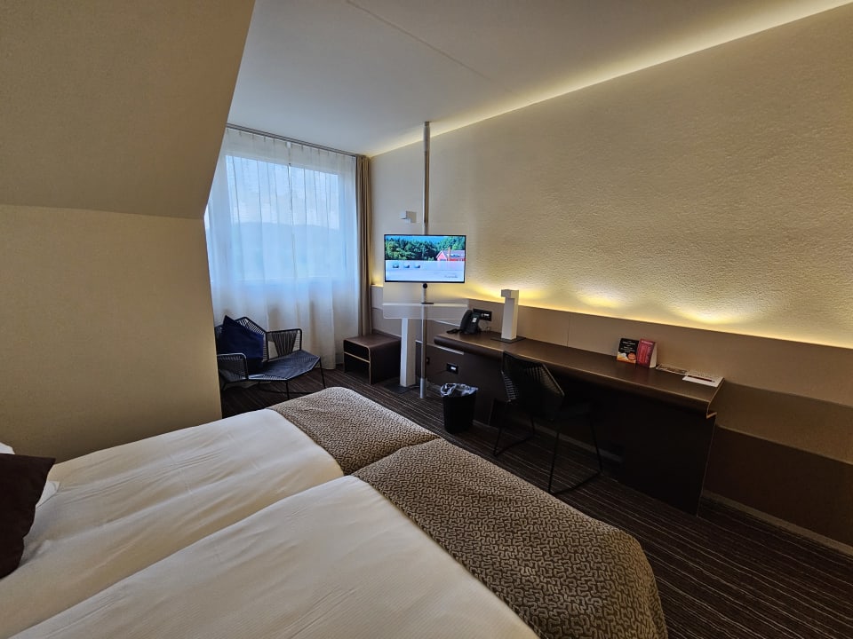 Zimmer Riverside Hotel