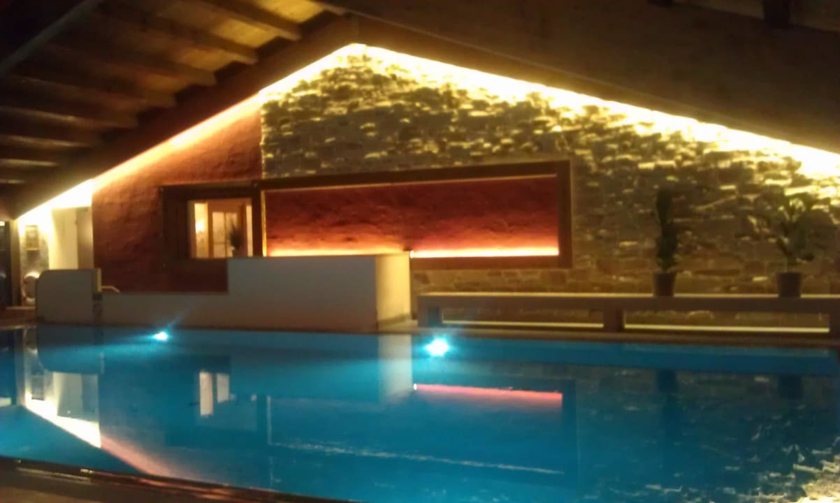 Pool Berghotel Rehlegg