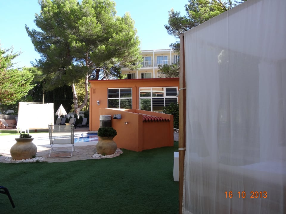 Blick auf das Hallenbad BQ Bulevar Paguera - Adults only