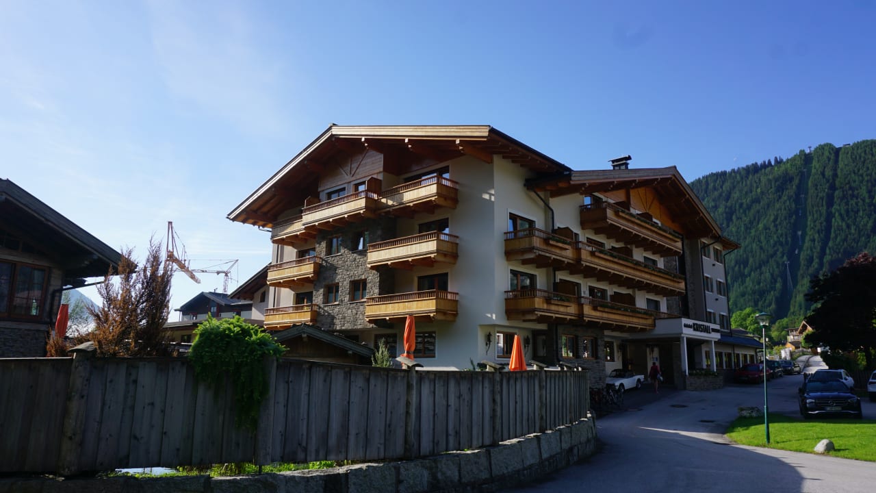 Außenansicht Verwöhnhotel Kristall