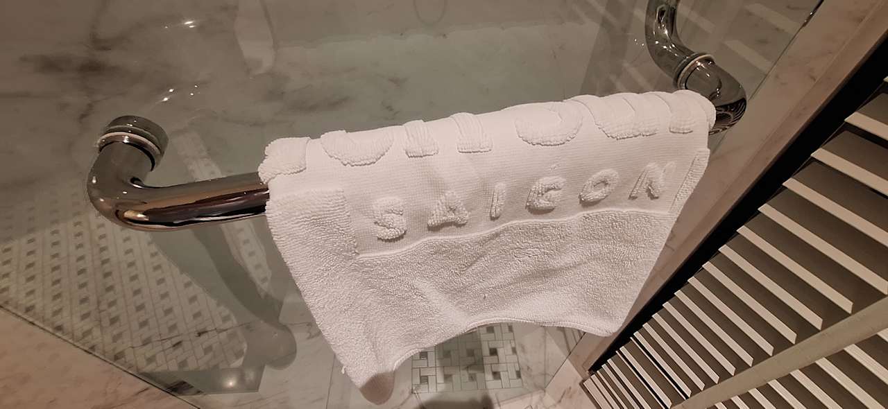 Zimmer Bach Suites Saigon, a Member of Design Hotels