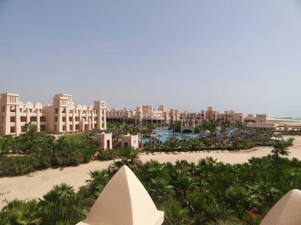 Ausblick über den Poolbereich Hotel Riu Touareg