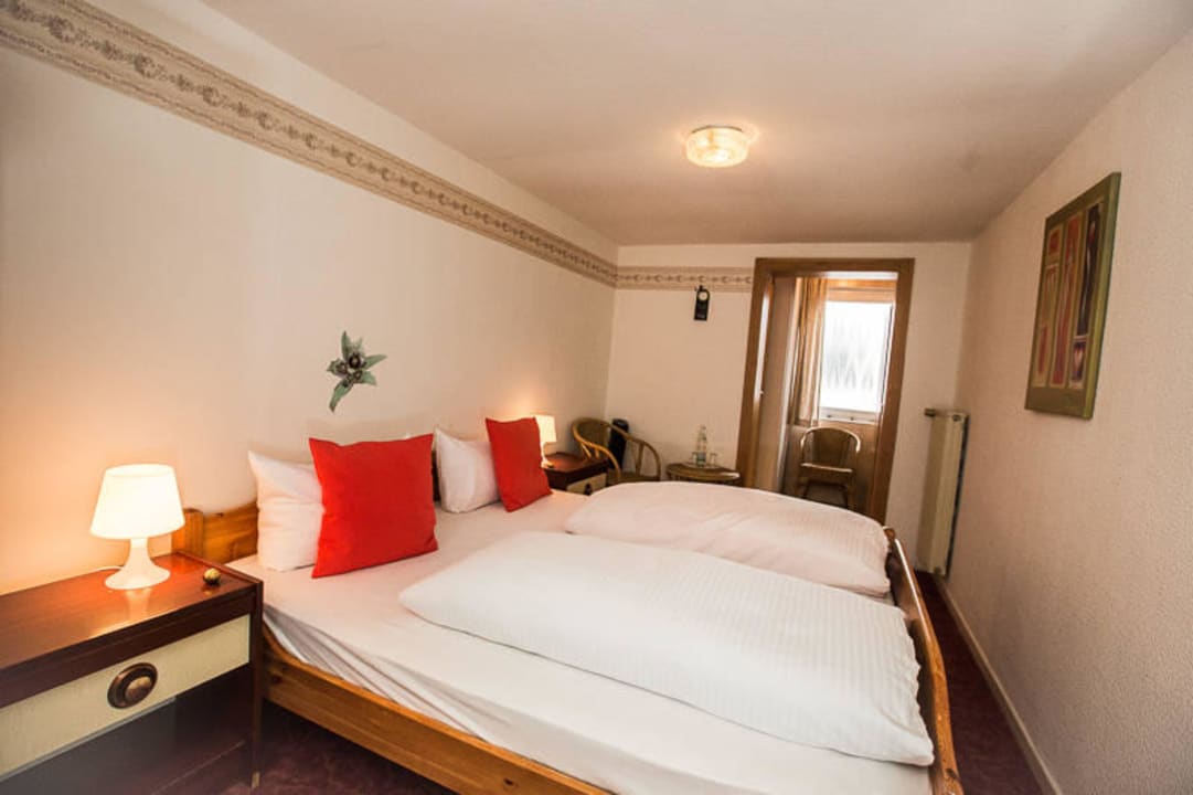 Budget Doppelzimmer Hotel Ellenzer Goldbäumchen