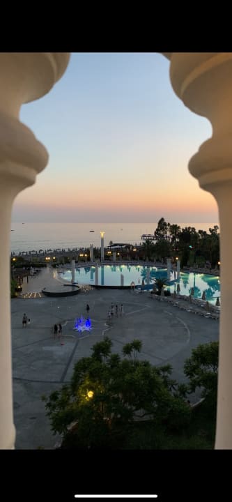 Pool Starlight Resort Hotel