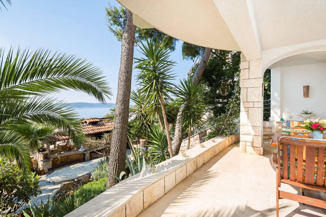 Frühstücken im Freien auf Ihrer Terrasse Apartments Kazimir