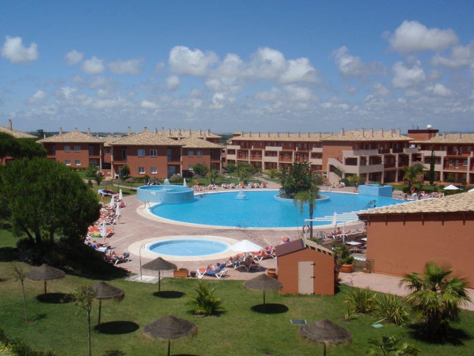 Pool Ilunion Sancti Petri