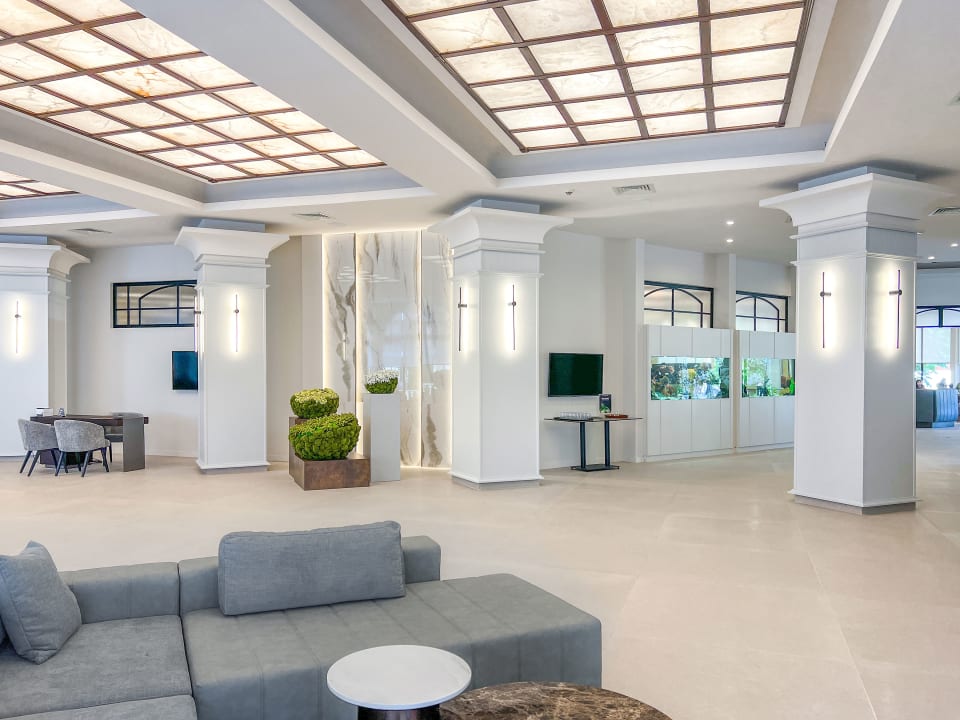 Lobby GRIFID Aqua Club Bolero