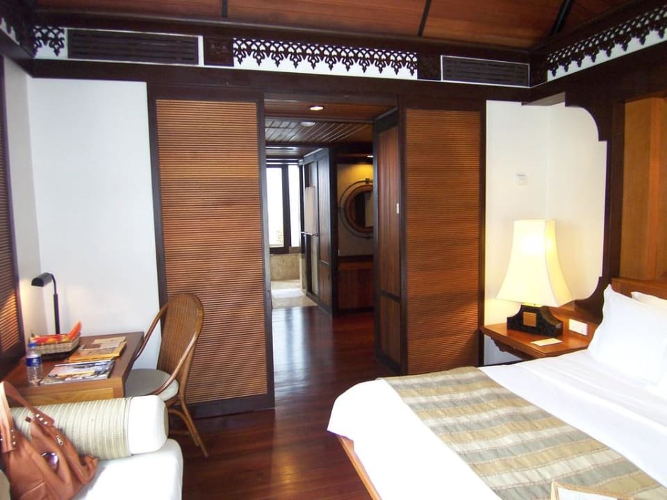 Beachvilla / Blick von der Eingangstüre Hotel Pangkor Laut Resort/Estates