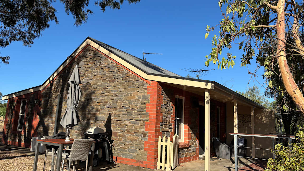 Außenansicht Stonewell Cottages and Vineyards