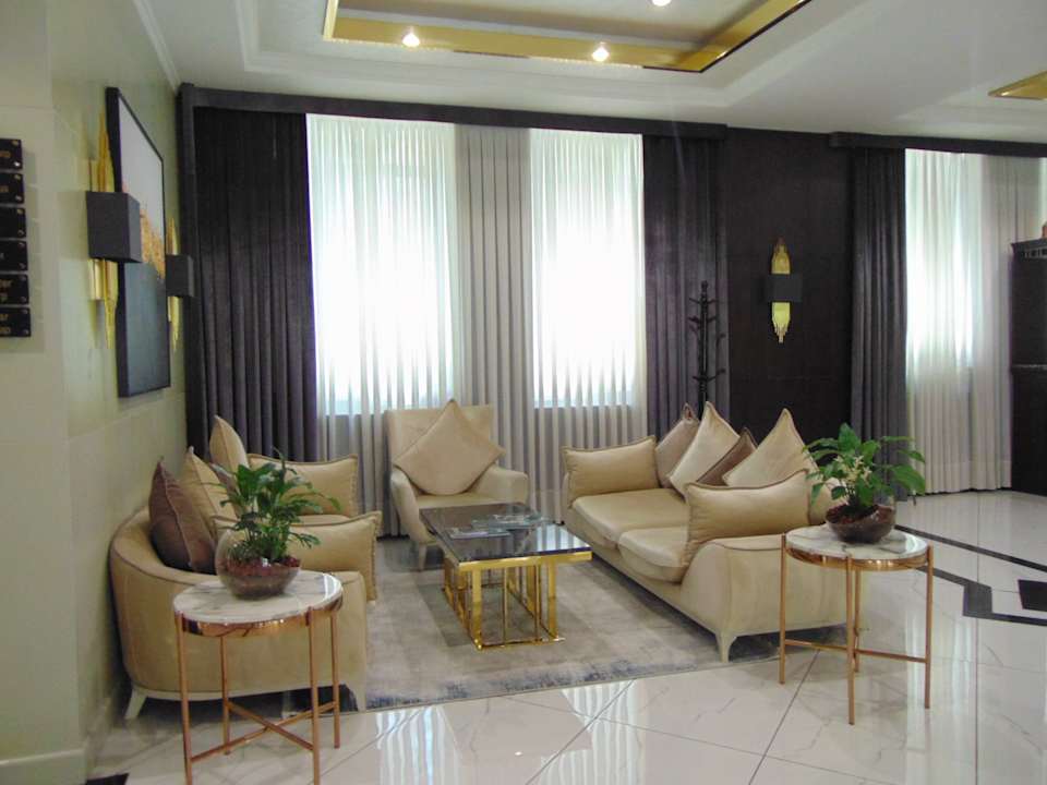 Lobby Wyndham Garden Tashkent