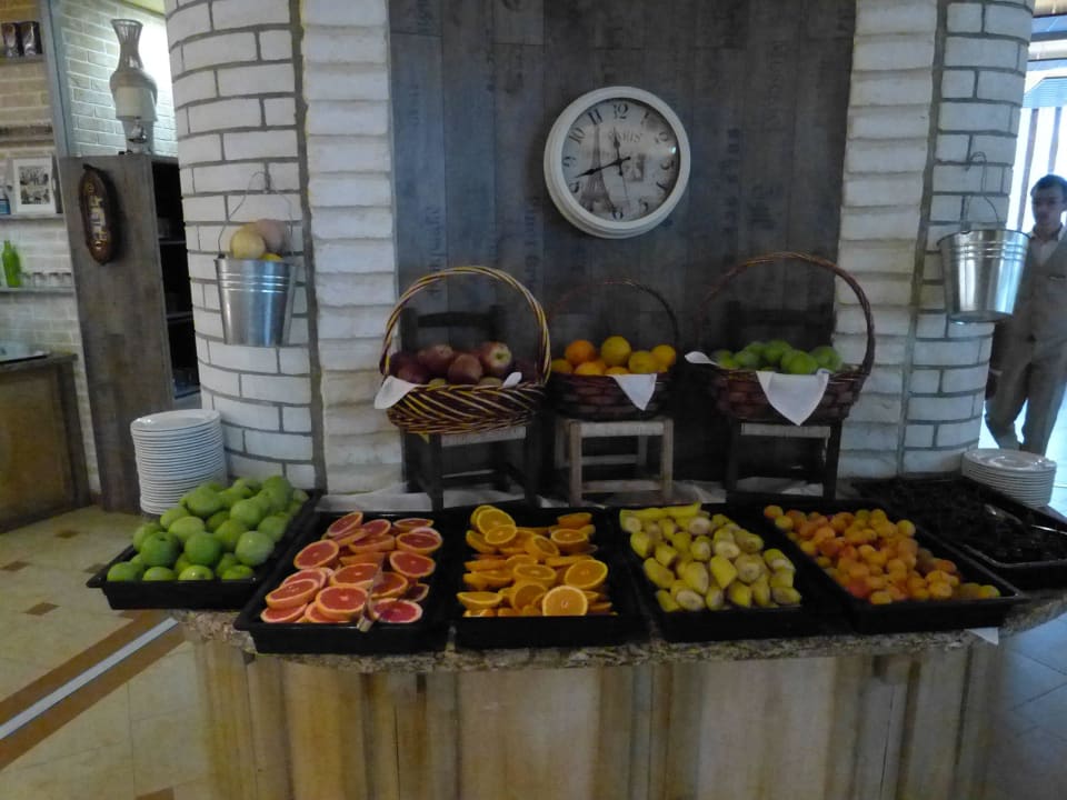 Büffet Hotel Tiara Beach