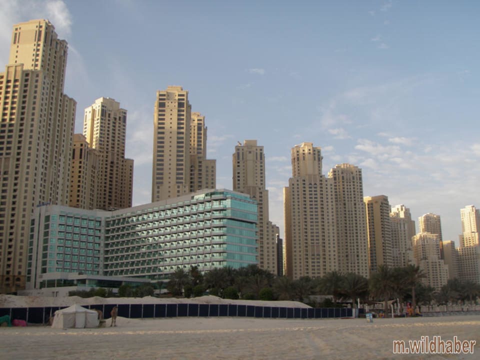 Aussenansicht Hilton Dubai Jumeirah