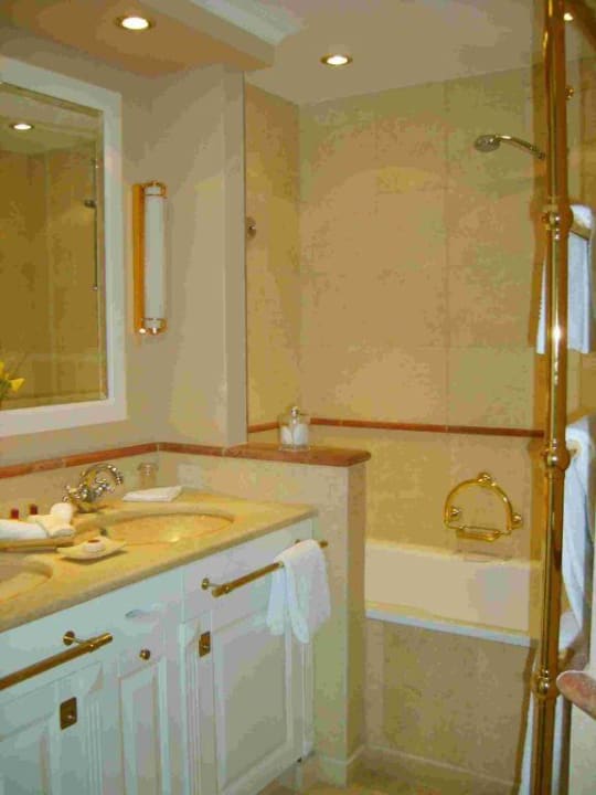 Bad Hotel Yachthafenresidenz Hohe Düne