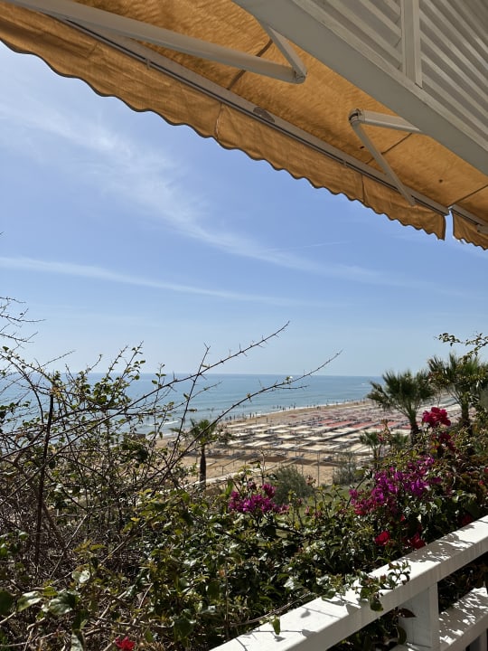 Strand Can Garden Resort