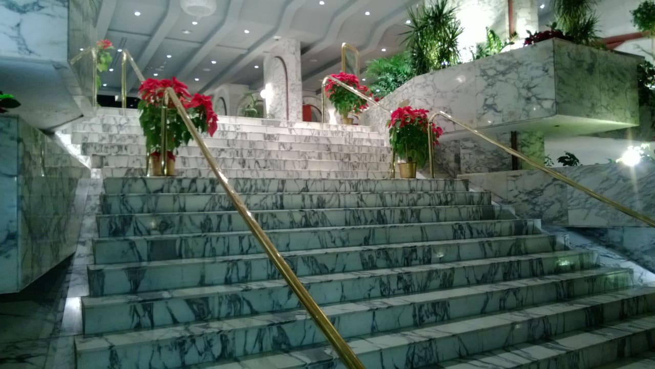 Treppe zum Garten Gloria Palace San Agustin Thalasso & Hotel