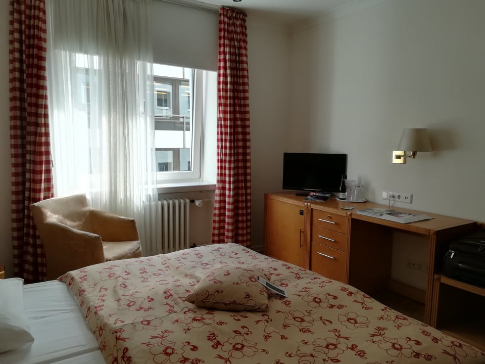 Hotel Baseler Hof Baseler Hof