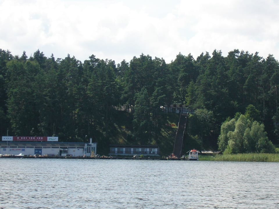 Od strony jeziora Resort Niegocin