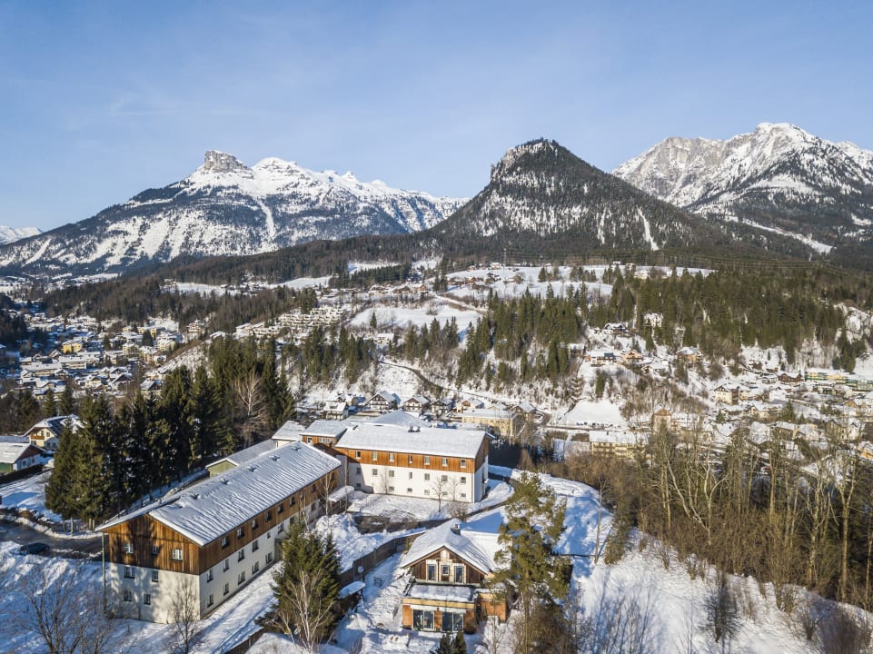 Außenansicht JUFA Hotel Bad Aussee