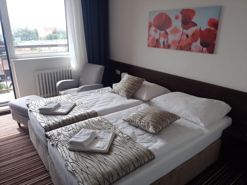 Zimmer Hotel Satel