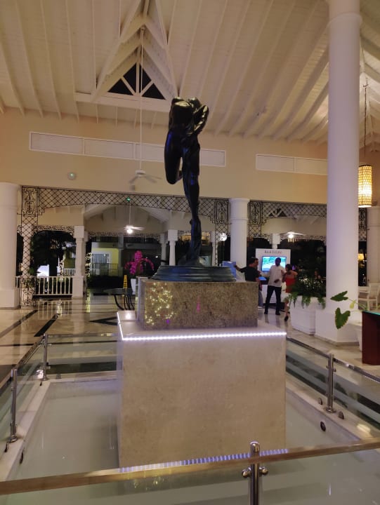Lobby Bahia Principe Luxury Bouganville
