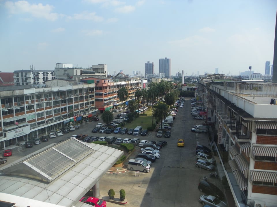 Ausblick Ramada Plaza by Wyndham Bangkok Menam Riverside