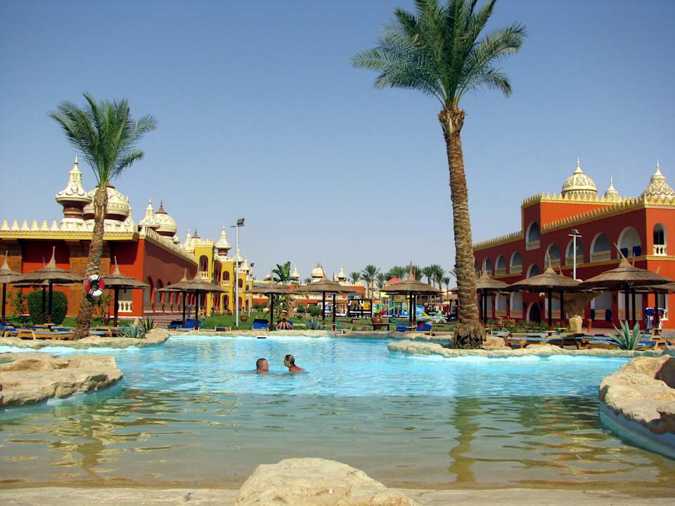 Ruhe Pool an der Oase Bar  Pickalbatros Alf Leila Wa Leila Resort - Neverland Hurghada