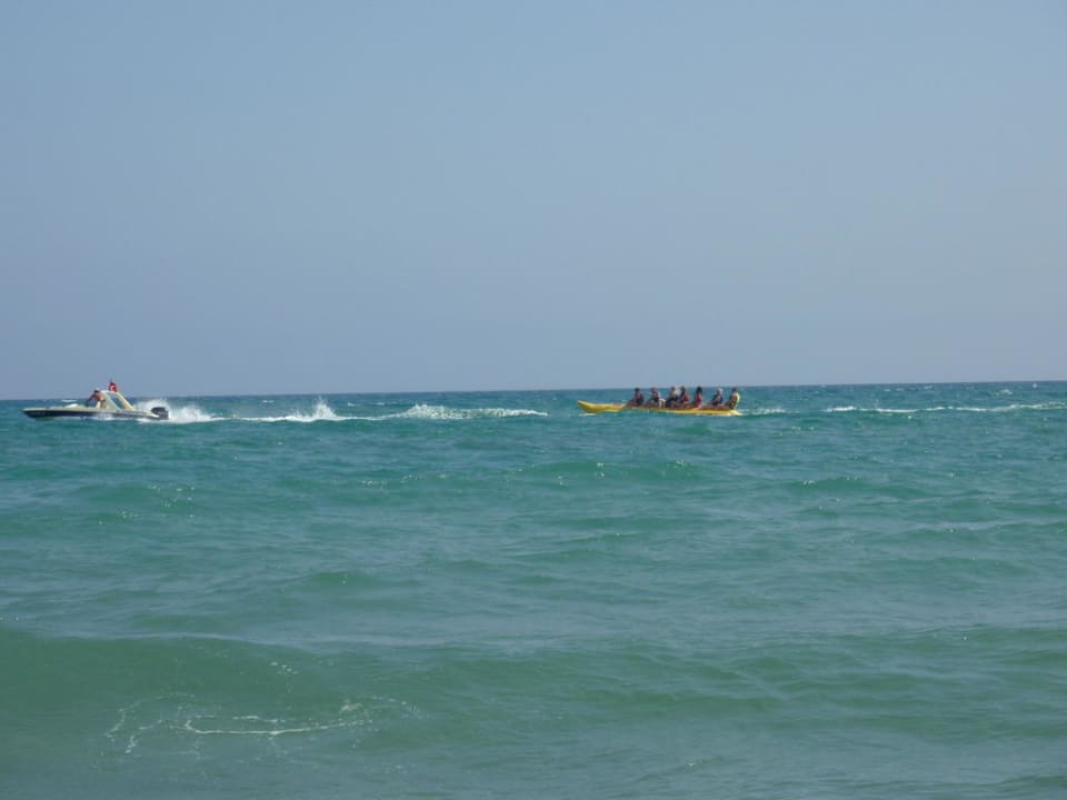 Banana-Boat VONRESORT Golden Beach