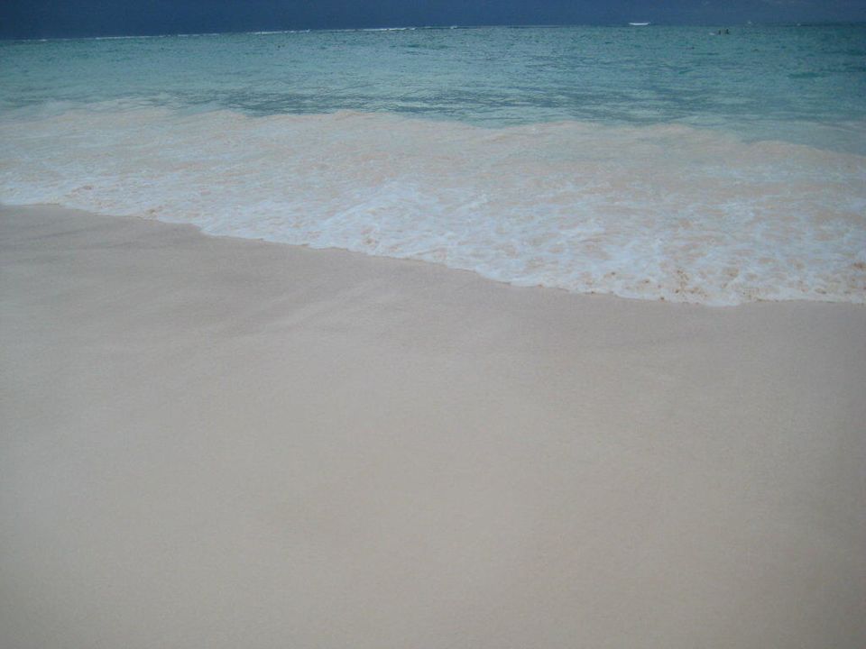 Sauberer Strand TRS Turquesa Hotel - Adults only