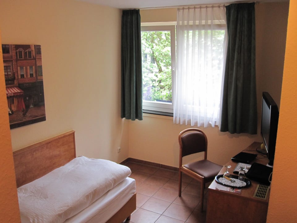 Schönes Zimmer CityClass Hotel am Heumarkt