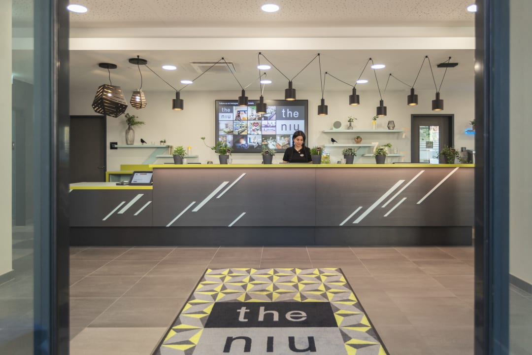 Lobby Holiday Inn - the niu, Seven Dusseldorf Ost