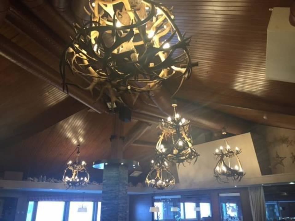 Geweihlampen Hotel Lapland Sirkantahti